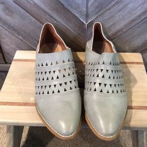 Cutout ankle booties